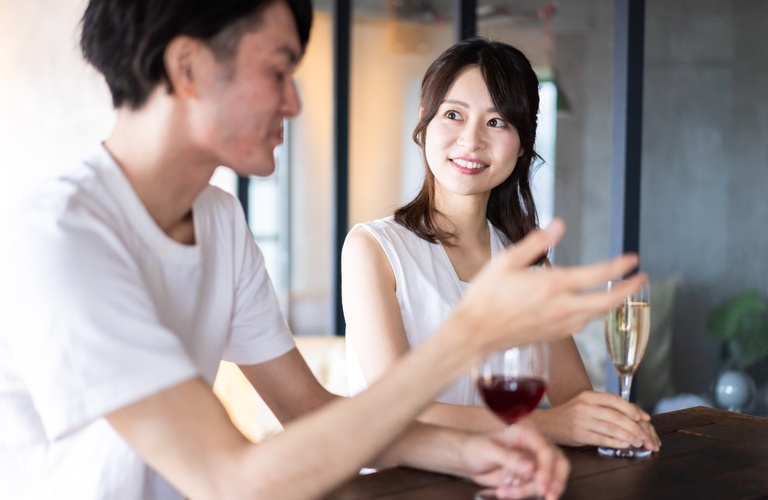 初めての参加でも緊張しないラフなパーティー | 大阪で婚活パーティーならリーズナブルな価格で参加できるラフ婚